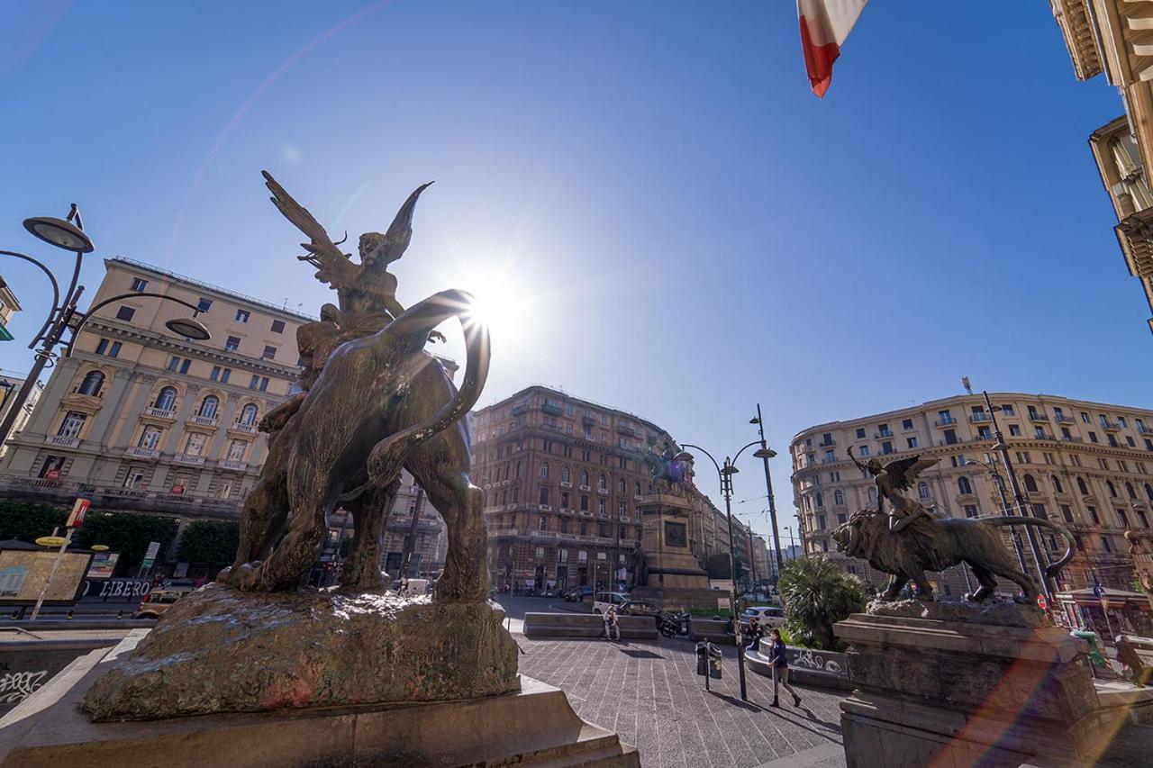 Le 4 Stagioni Napoli Centro Otel Dış mekan fotoğraf