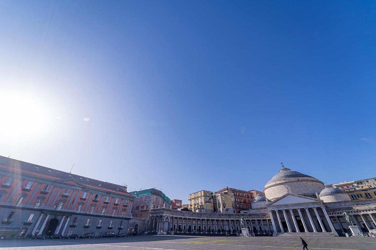 Le 4 Stagioni Napoli Centro Otel Dış mekan fotoğraf